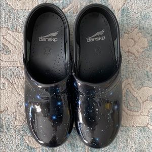 Dansko Professional Stargazer Black Patent Clog 7